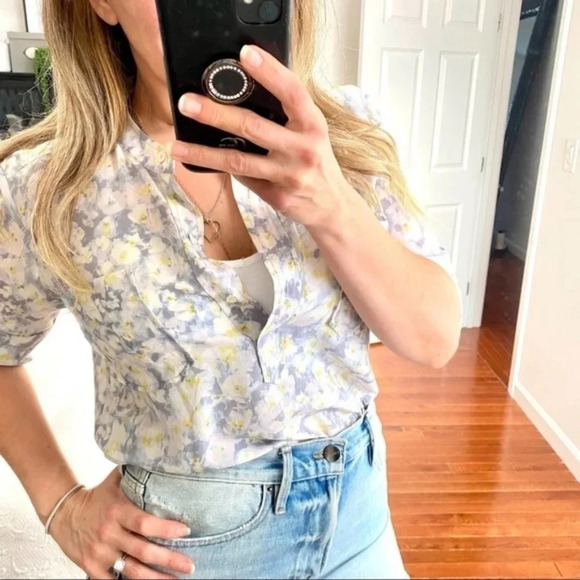 Rebecca Taylor Tops - Moving Sale! 💘 Rebecca Taylor Silk Floral Popover Blouse